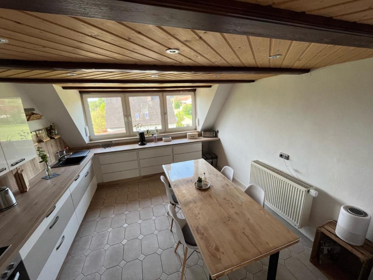 Schoene Wohnung In Ruhiger Laendlicher Lage Heidenheim  Экстерьер фото